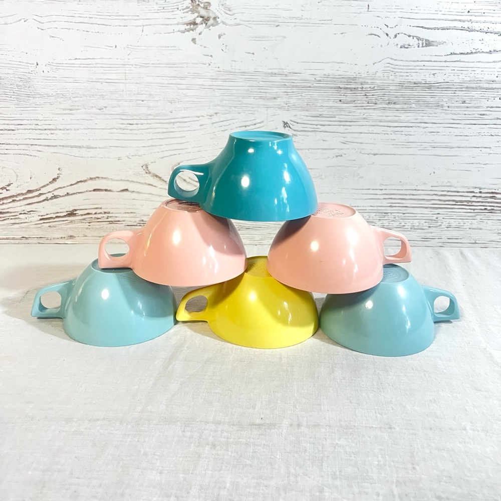 Vintage Melmac cups pink yellow blue retro